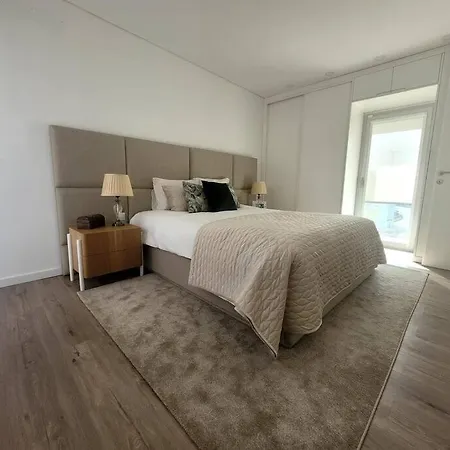 Cidade_berço House Casa de Férias Guimarães